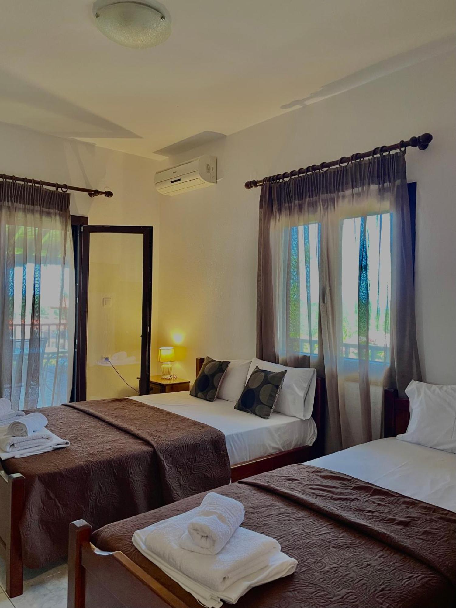 Anna Dani Apartment Vourvourou