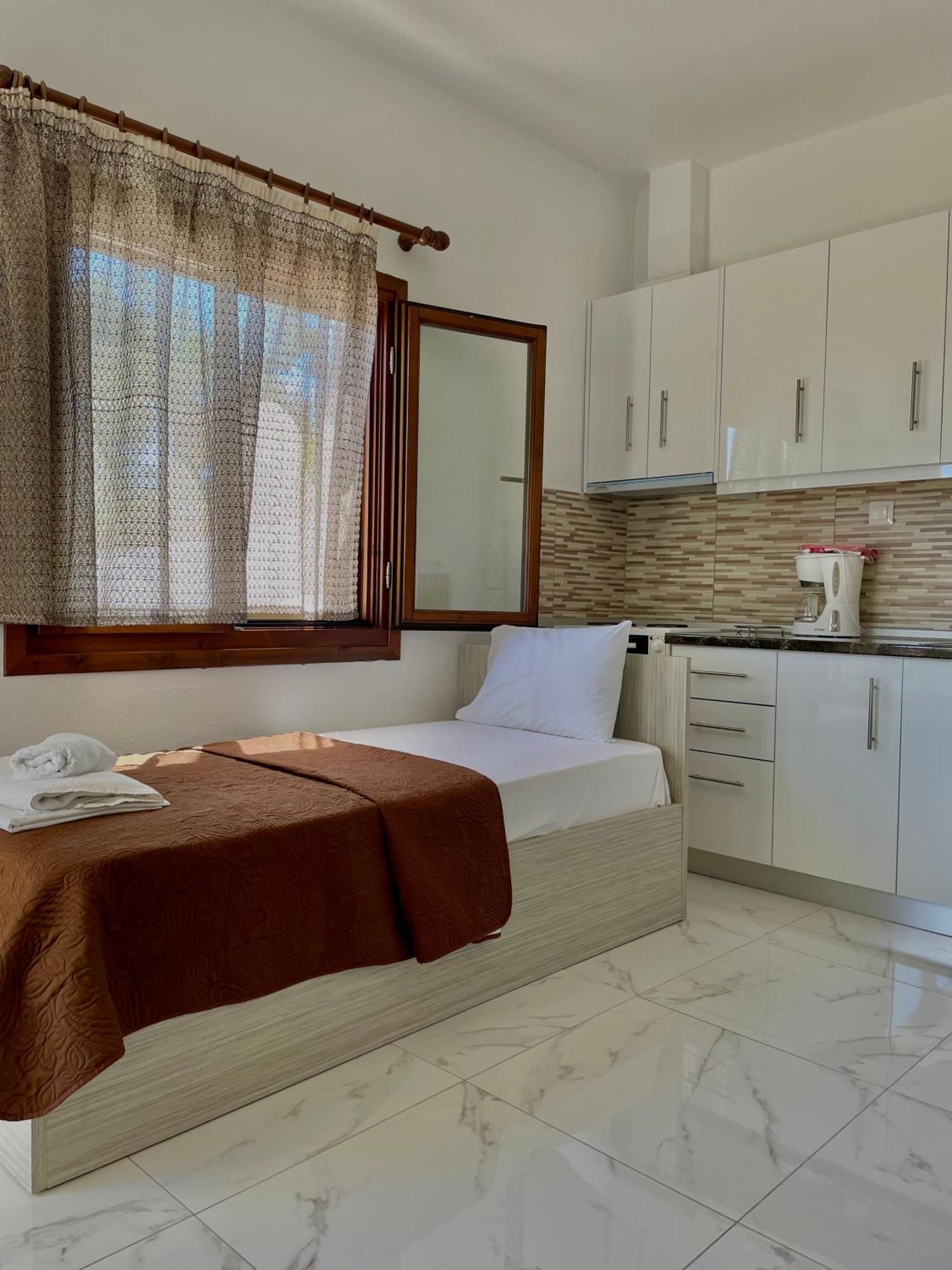 Anna Dani Apartment *